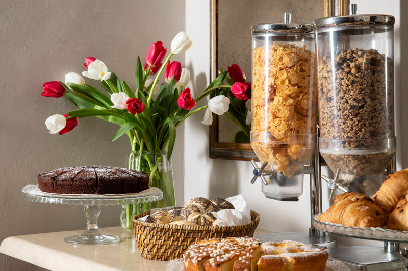 Cozy and bright breakfast room - The Galileo Hotel, BZAR hotels in Florence